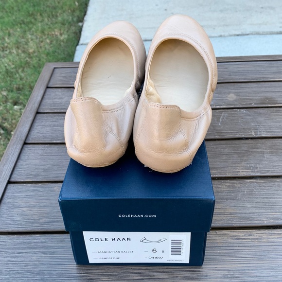 Cole Haan Manhattan Ballet Flat Sandstone Size 6 - Picture 5 of 5